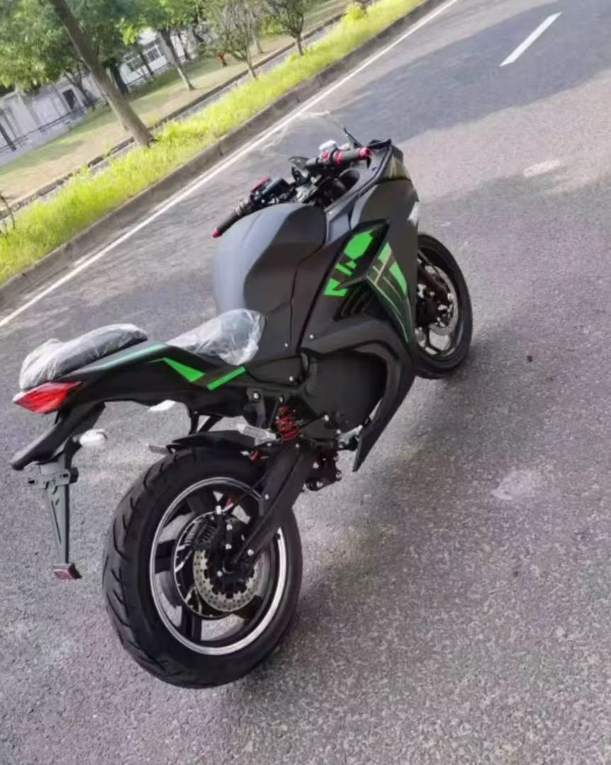 Goedkope 72V elektrische fiets - 8000W Stealth Bomber Ebike recensie en prijs